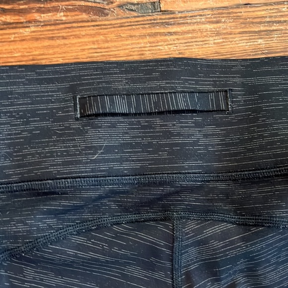 Outdoor Vioces Zoom Legging in White/Grey - Picture 5 of 5